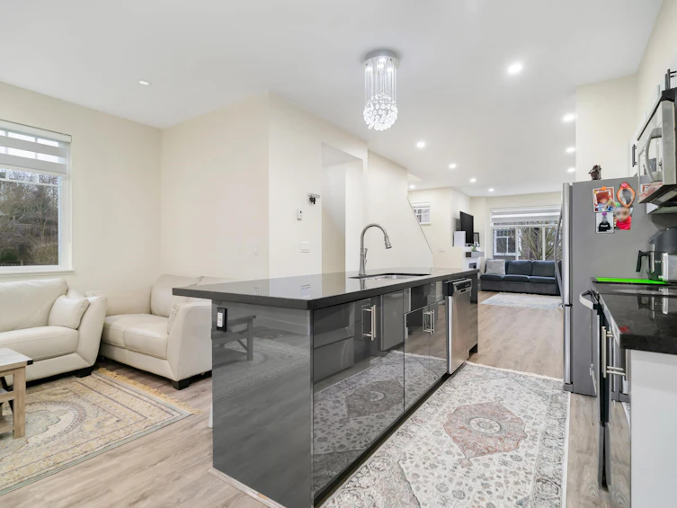95-14356 63a Avenue, Surrey, BC, V3X 0E3 - 13
