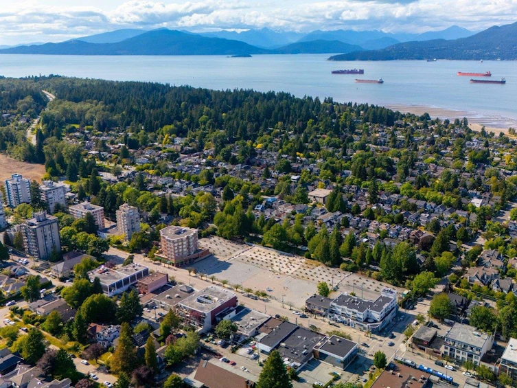 4579 W 11th Avenue, Vancouver, BC, V6R 2M5 - 23