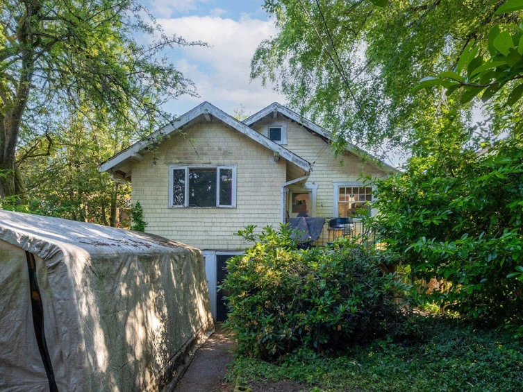 4579 W 11th Avenue, Vancouver, BC, V6R 2M5 - 15