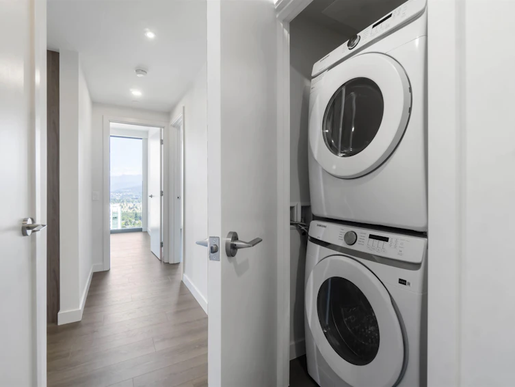2107-5987 Wilson Avenue, Burnaby, BC, V5H 0L7 - 18