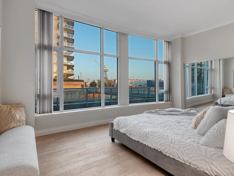 105-175 Victory Ship Way, North Vancouver, BC, V7L 0G1 - 18