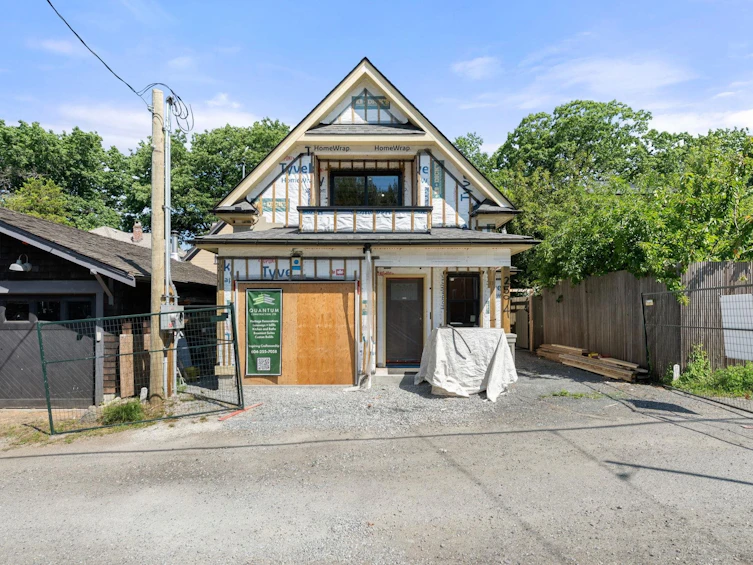 2594 Eton Street, Vancouver, BC, V5K 1J7 - 30