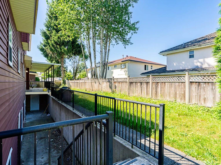 16202 96a Avenue, Surrey, BC, V4N 5X1 - 37