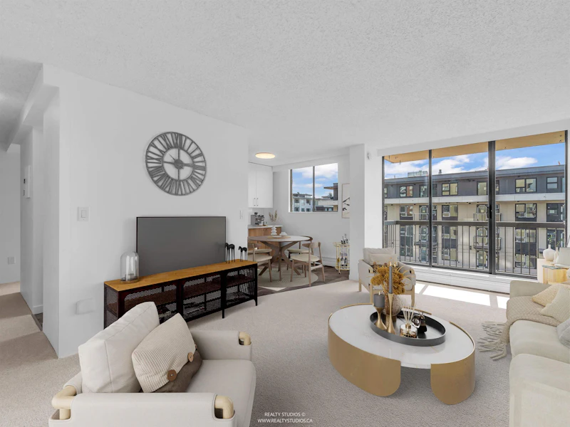607 - 145 St. Georges Avenue, North Vancouver BC