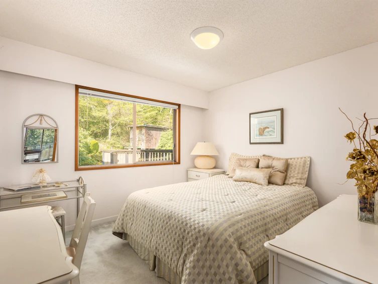1343 Tyrol Road, West Vancouver, BC, V7S 2L5 - 12