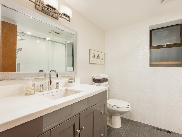 1343 Tyrol Road, West Vancouver, BC, V7S 2L5 - 13