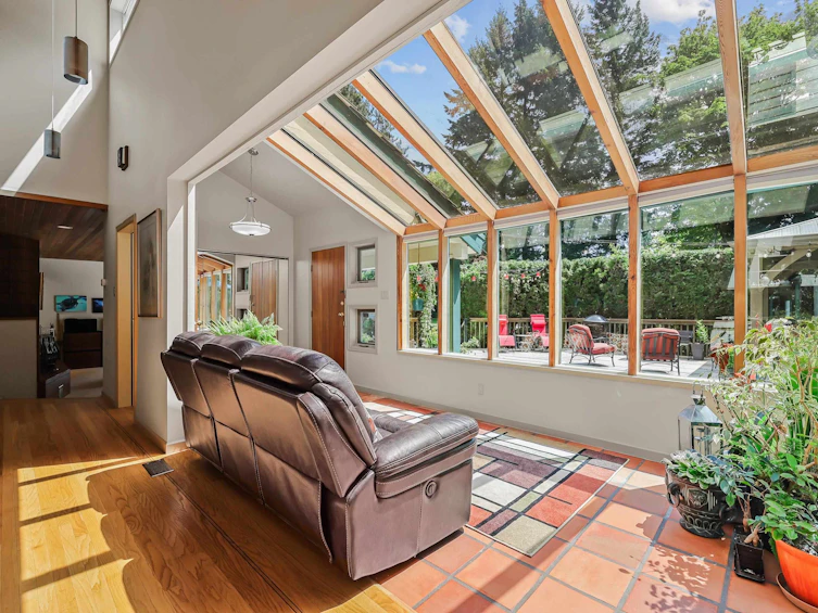 19025 84th Avenue, Surrey, BC, V4N 6B3
