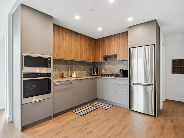 1709-13387 Old Yale Road, Surrey, BC, V3T 0V6 - 11