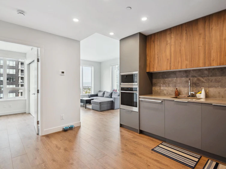 1709-13387 Old Yale Road, Surrey, BC, V3T 0V6 - 9