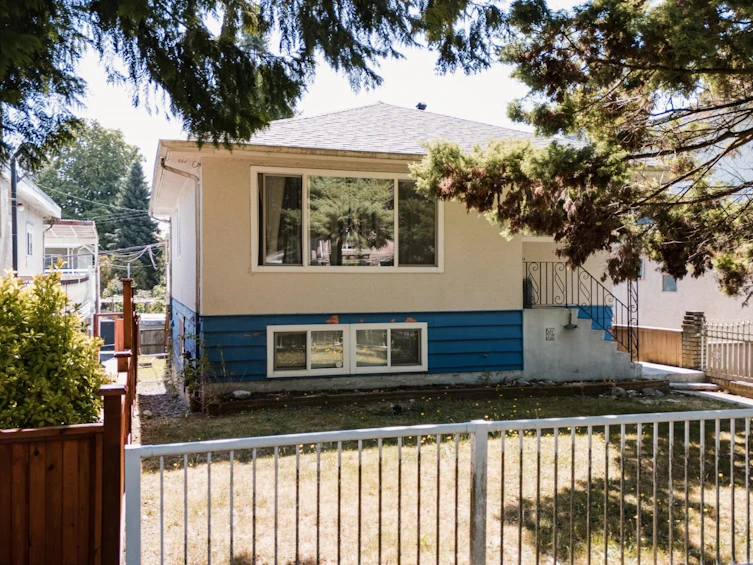 5120 Fairmont Street, Vancouver, BC, V5R 3V3 - 27
