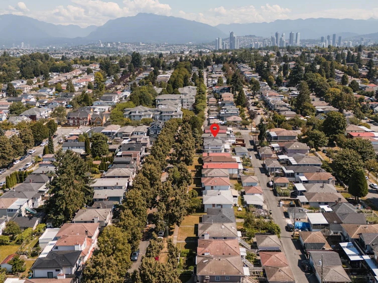 5120 Fairmont Street, Vancouver, BC, V5R 3V3 - 36