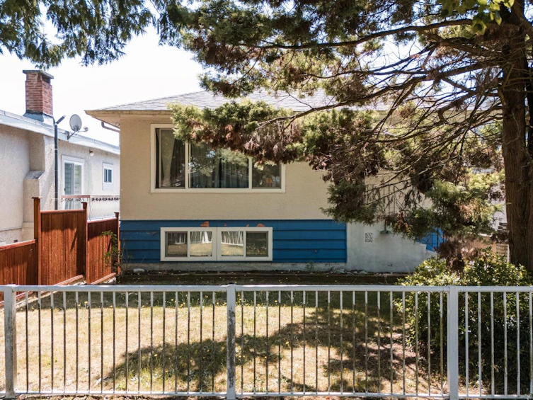 5120 Fairmont Street, Vancouver, BC, V5R 3V3 - 28