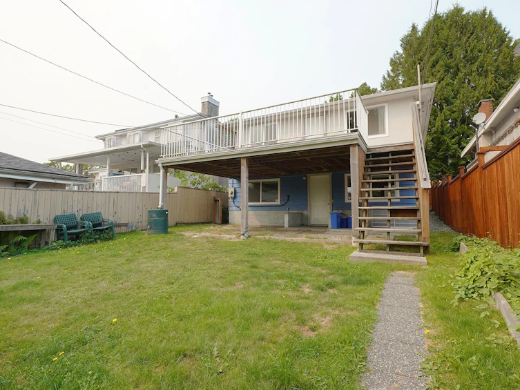 5120 Fairmont Street, Vancouver, BC, V5R 3V3 - 24