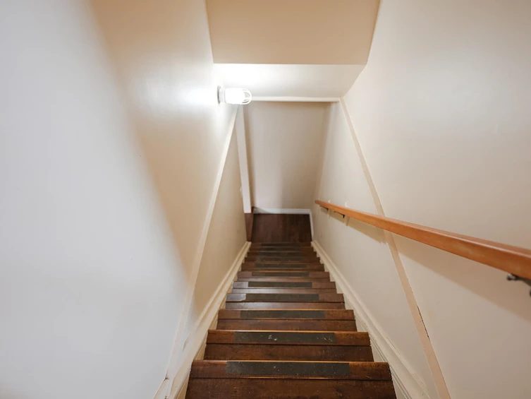 5120 Fairmont Street, Vancouver, BC, V5R 3V3 - 14