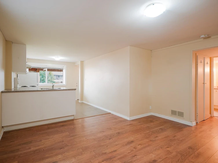 5120 Fairmont Street, Vancouver, BC, V5R 3V3 - 17