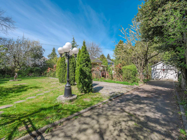 33601 1st Avenue, Mission, BC, V2V 1H3 - 36