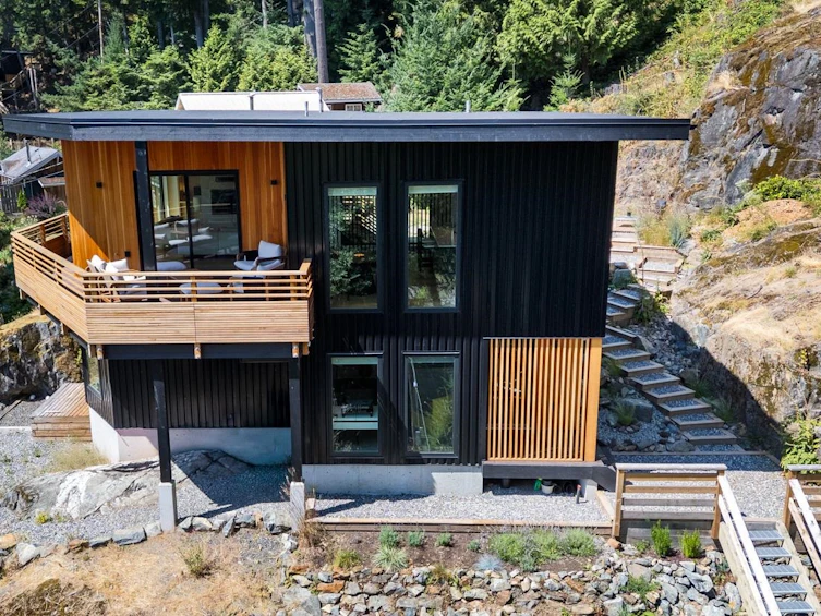 1486 Eagle Cliff Road, Bowen Island, BC, V0N 1G1 - 2