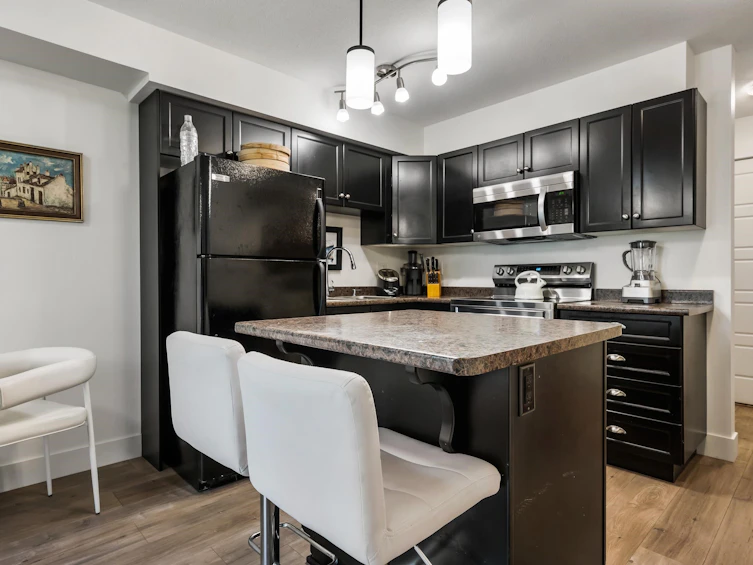116-30525 Cardinal Avenue, Abbotsford, BC, V2T 2C8 - 3