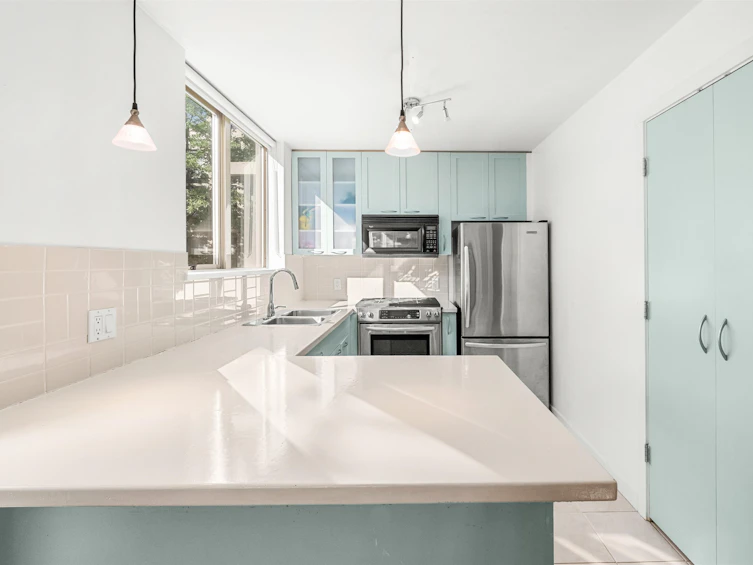 TH8-989 Richards Street, Vancouver, BC, V6B 6R6 - 3