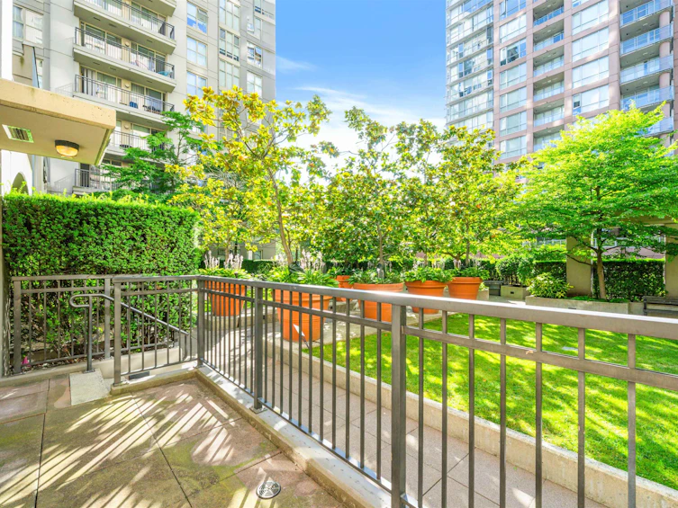 TH8-989 Richards Street, Vancouver, BC, V6B 6R6 - 21