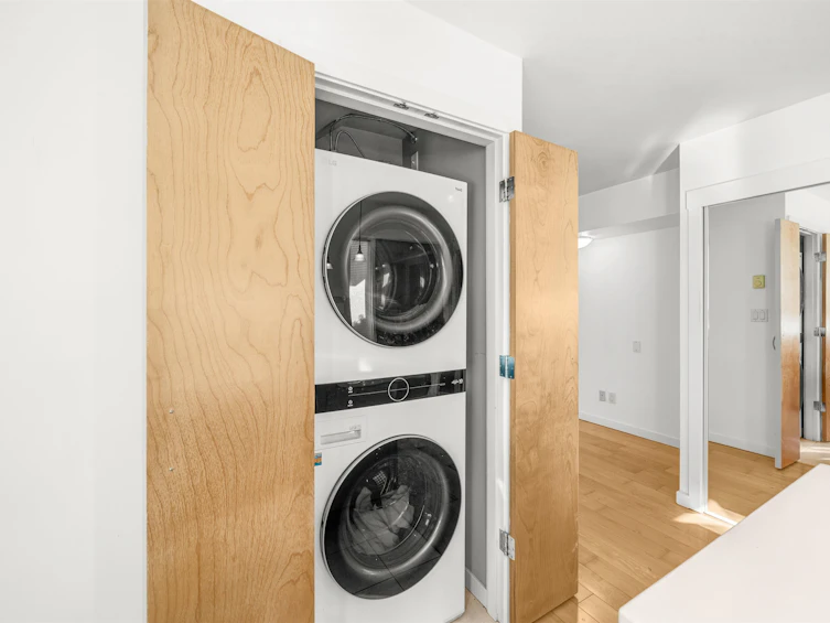 TH8-989 Richards Street, Vancouver, BC, V6B 6R6 - 17