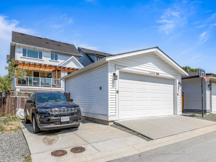 24398 112 Avenue, Maple Ridge, BC, V2W 1H5 - 33