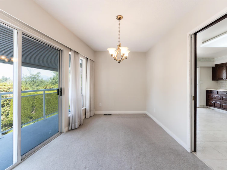 3810 Cardiff Place, Burnaby, BC, V5G 2G9 - 12