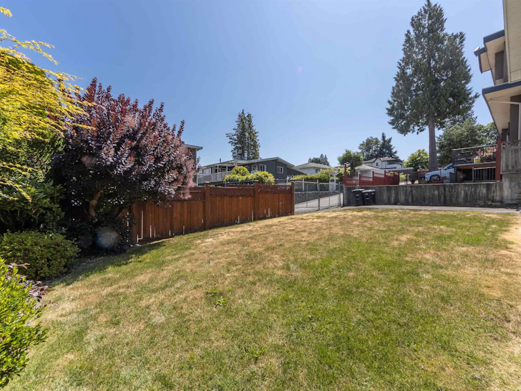 3810 Cardiff Place, Burnaby, BC, V5G 2G9 - 31