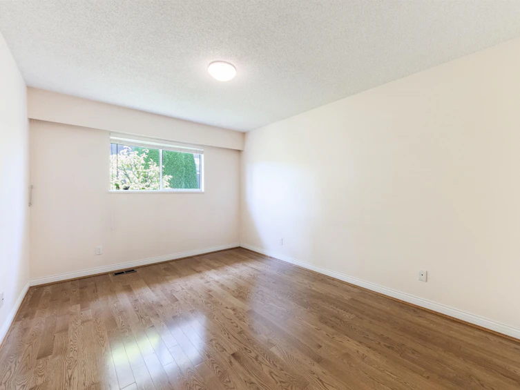 3810 Cardiff Place, Burnaby, BC, V5G 2G9 - 22