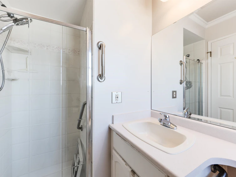 3810 Cardiff Place, Burnaby, BC, V5G 2G9 - 20