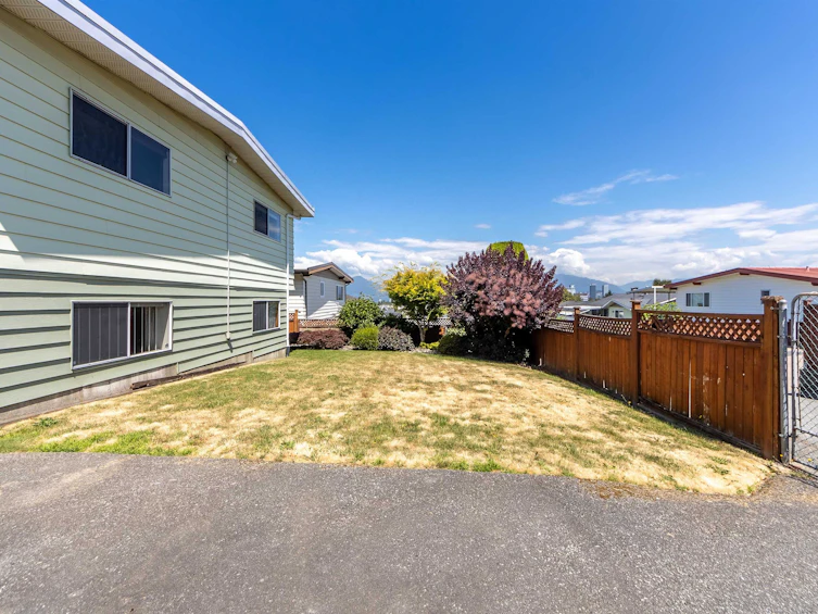 3810 Cardiff Place, Burnaby, BC, V5G 2G9 - 29
