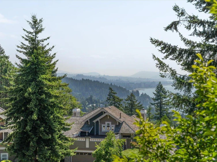 4949 Edendale Court, West Vancouver, BC, V7W 3H7 - 27