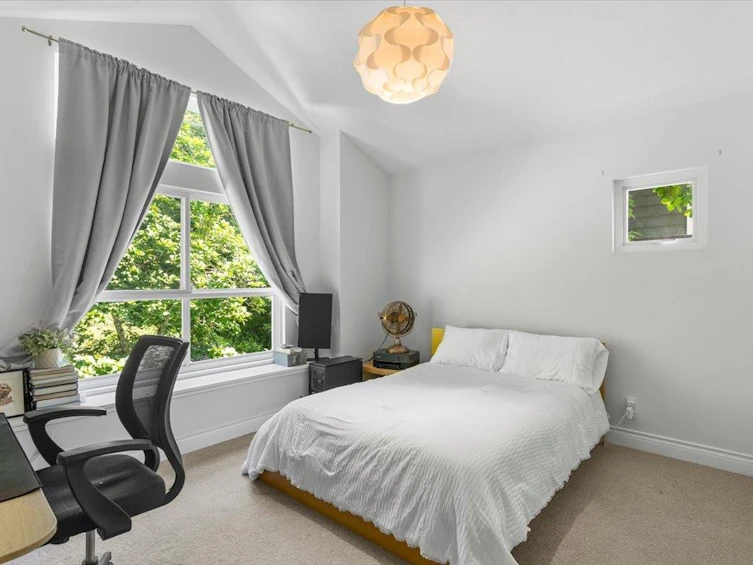 4949 Edendale Court, West Vancouver, BC, V7W 3H7 - 30
