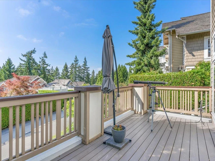 4949 Edendale Court, West Vancouver, BC, V7W 3H7 - 11