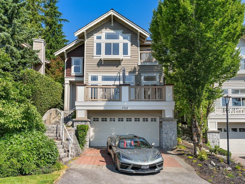 4949 Edendale Court, West Vancouver BC V7W 3H7