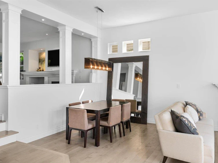 4949 Edendale Court, West Vancouver, BC, V7W 3H7 - 8