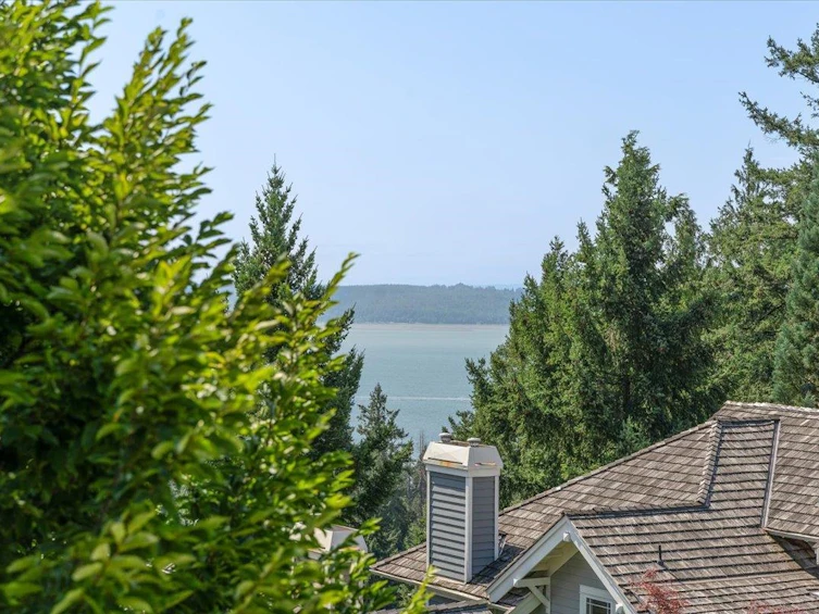 4949 Edendale Court, West Vancouver, BC, V7W 3H7 - 26