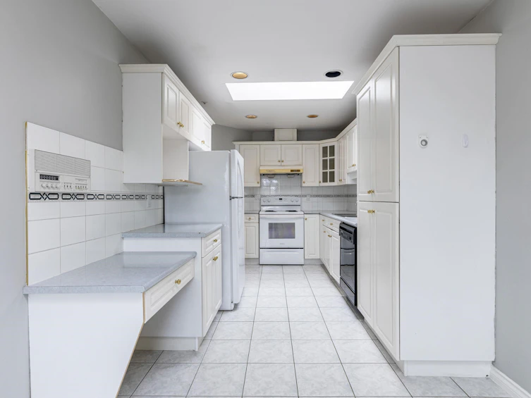 189 E 26th Avenue, Vancouver, BC, V5V 2G8 - 15