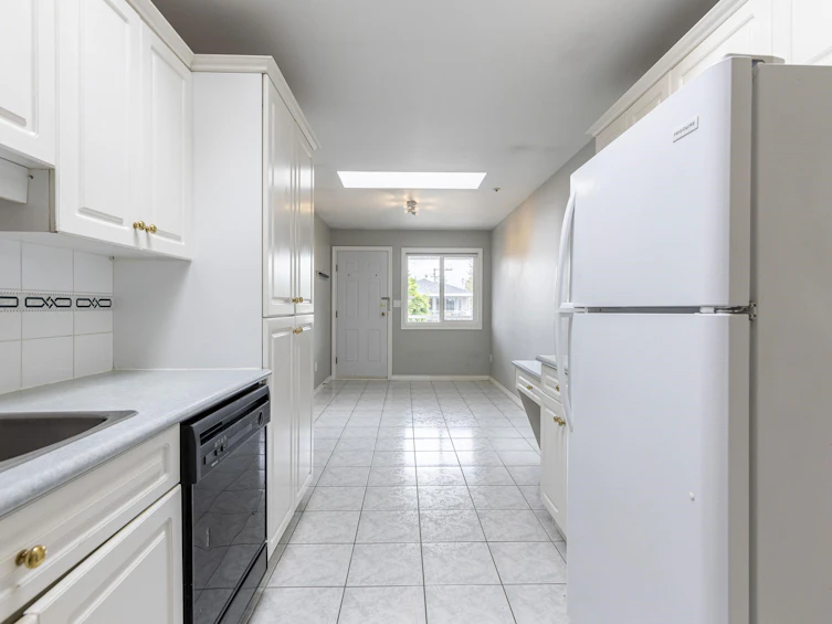 189 E 26th Avenue, Vancouver, BC, V5V 2G8 - 17