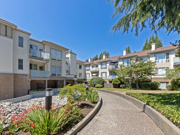 401-6742 Station Hill Court, Burnaby, BC, V3N 4V2 - 20