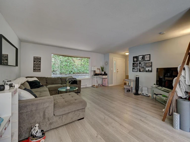 5718 Trail Avenue, Sechelt, BC, V0N 3A6 - 12