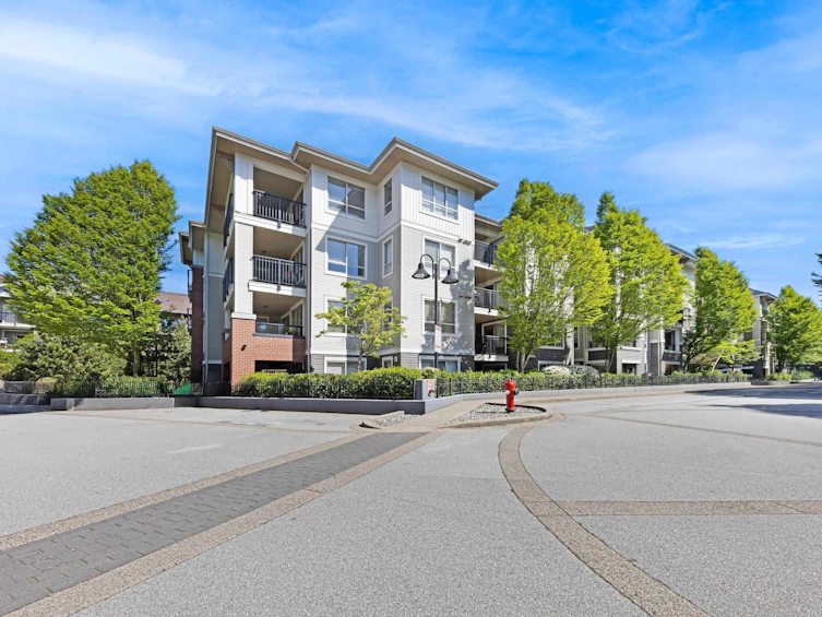 A205-8929 202 Street, Langley, BC, V1M 0B4