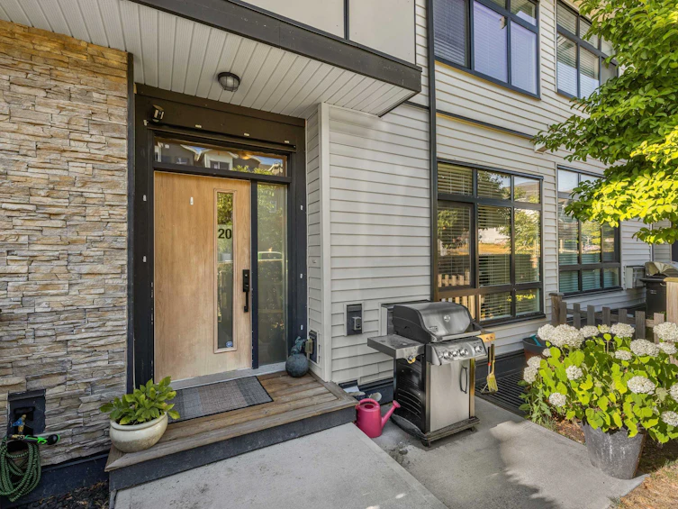 20-14057 60a Avenue, Surrey, BC, V3X 0J2 - 2
