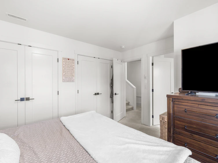 20-14057 60a Avenue, Surrey, BC, V3X 0J2 - 24