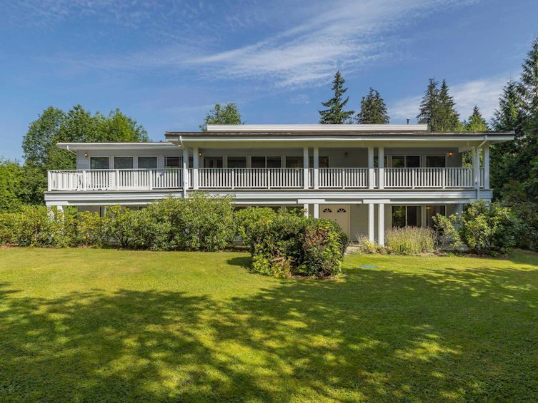 26307 Grant Avenue, Maple Ridge, BC, V2W 1H2