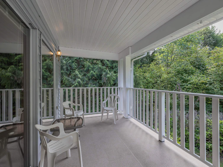 26307 Grant Avenue, Maple Ridge, BC, V2W 1H2 - 26