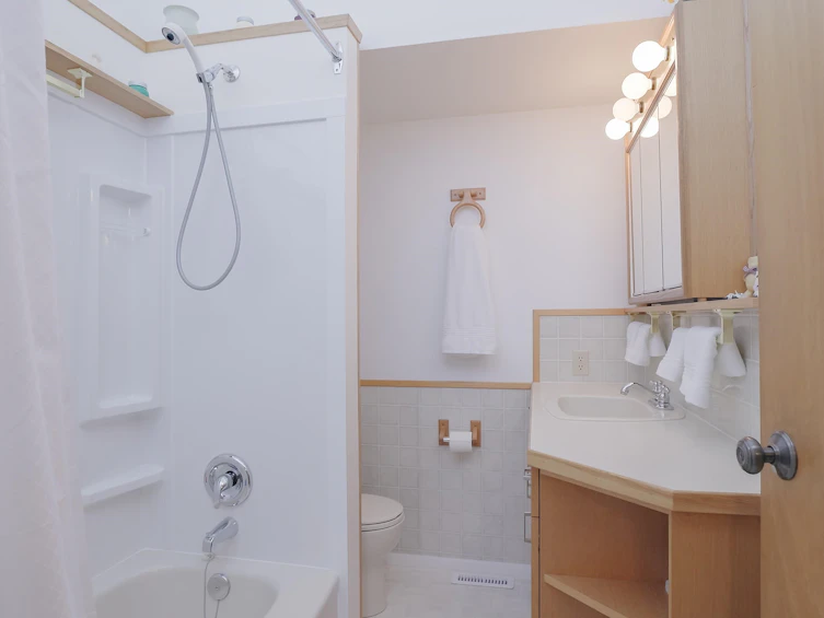 26307 Grant Avenue, Maple Ridge, BC, V2W 1H2 - 14