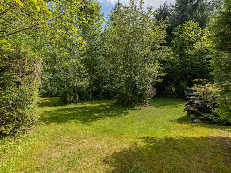 26307 Grant Avenue, Maple Ridge, BC, V2W 1H2 - 37