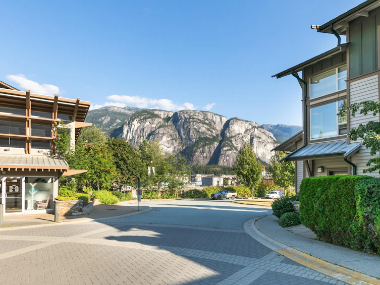401-1211 Village Green Way, Squamish, BC, V8B 0R7 - 31