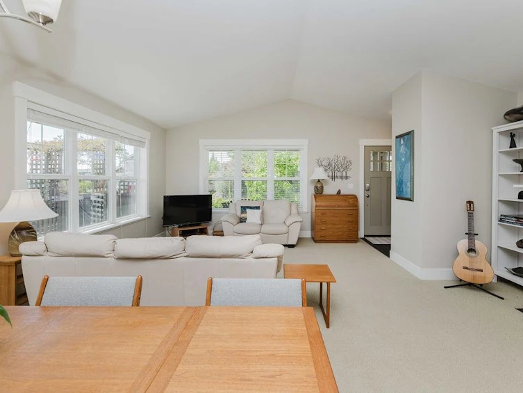 6360 Baillie Road, Sechelt, BC, V7Z 0V2 - 9